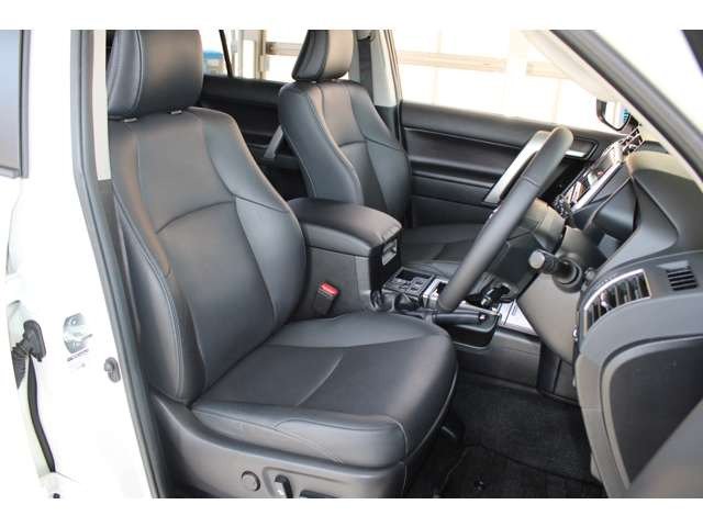 ランドクルーザープラド2.7 TX Lパッケージ 4WD