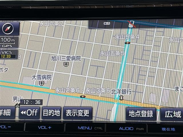 プリウス1.8 A E-Four 4WD