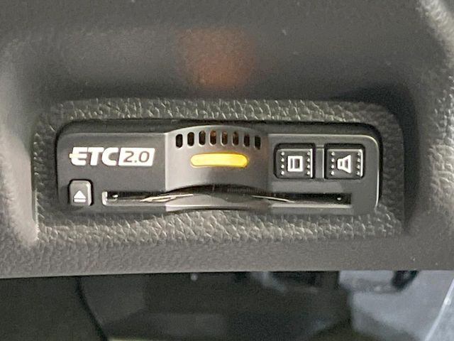 【ETC】高速道路の料金所をストレスなく通過!話題のスポットやサービスエリアに多い「スマートIC」利用時は必須のアイテムです。当店でセットアップを実施、ご納車当日からすぐにご利用いただけます!