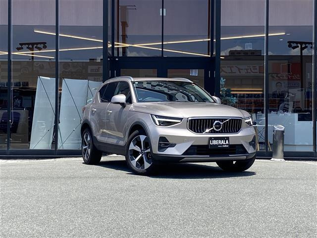 XC40アルティメット B4 AWD 4WD