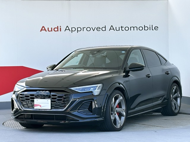 SQ8スポーツバック e-tronベースグレード 4WD