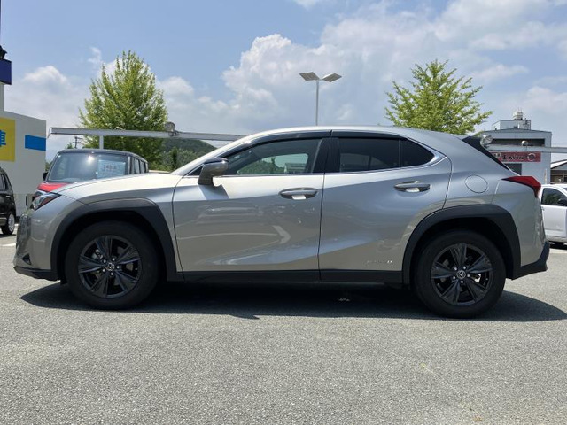 UX250h バージョンC