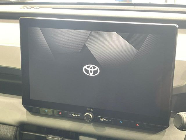 �y12.9�C���` �f�B�X�v���C�I�[�f�B�I�z���ʂ̃f�B�X�v���C��AppleCarPlay��AndroidAuto�����p�\�B�傫�ȉ�ʂŃX�}�z�i�r�A�v���������p���������܂���