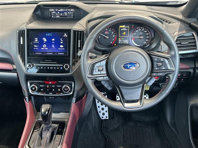 フォレスター1.8 STI スポーツ 4WD