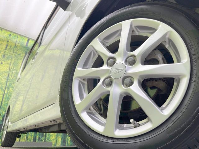 �y����14�C���`�A���~�z�C�[���z�O�ςɃ}�b�`���������A���~�z�C�[���𑕒����Ă���܂��B�e��ЊO�A���~�z�C�[����A�X�^�b�h���X�^�C�����戵�����Ă���܂��B���񂲑��k����������