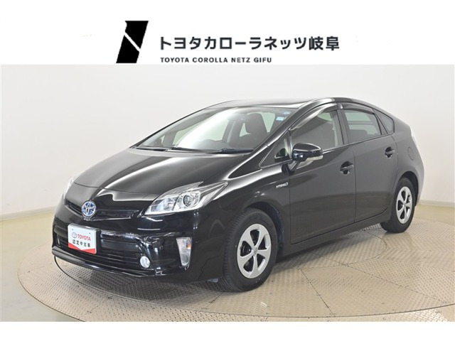 プリウス1.8 S