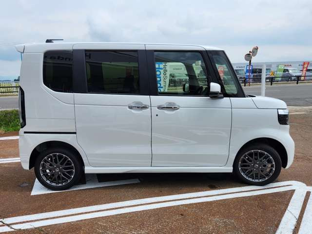 N-BOXカスタムターボ 4WD