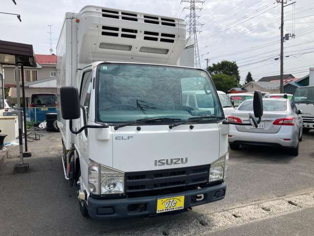 エルフ冷蔵冷凍車