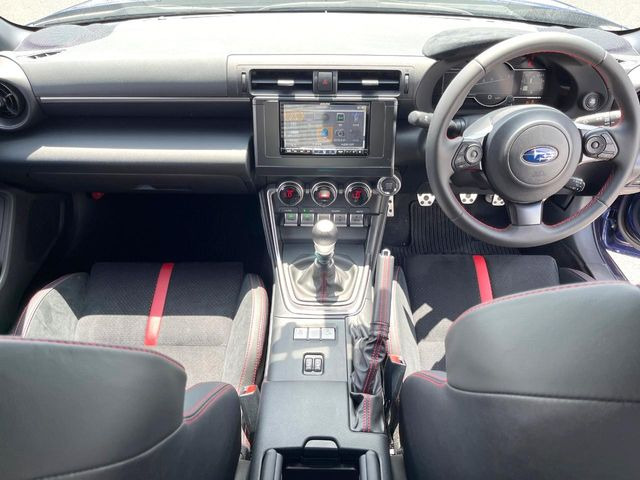 BRZ2.4 S