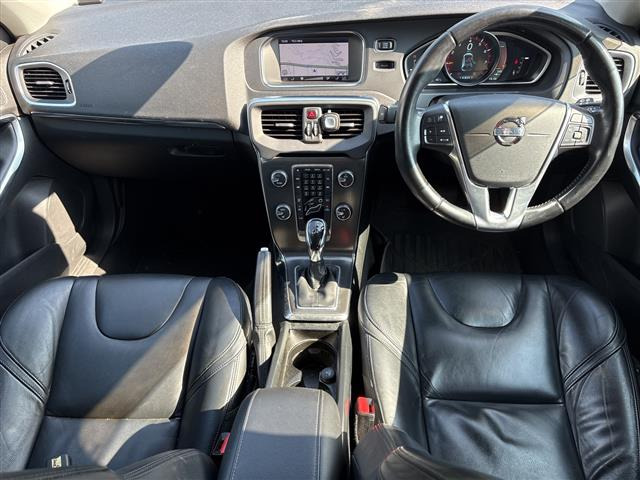 V40T4 SE