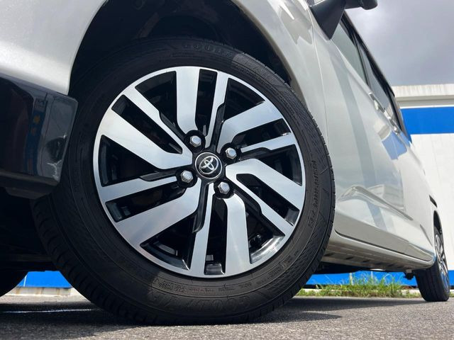 �y����14�C���`�A���~�z�C�[���z�O�ςɃ}�b�`���������A���~�z�C�[���𑕒����Ă���܂��B�e��ЊO�A���~�z�C�[����A�X�^�b�h���X�^�C�����戵�����Ă���܂��B���񂲑��k����������