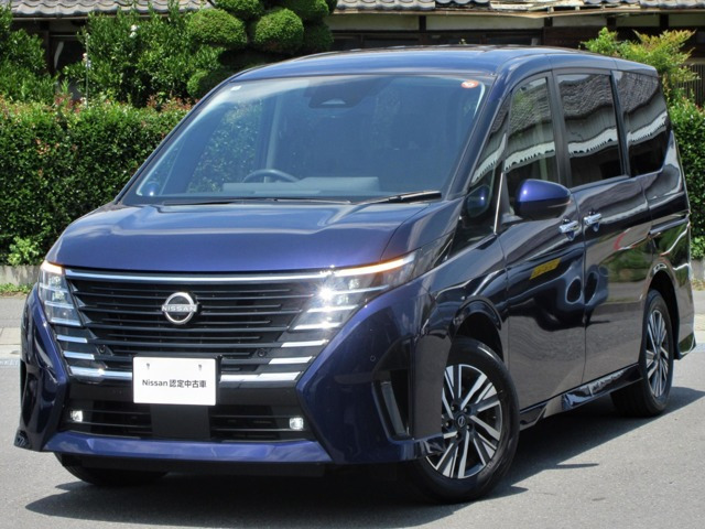 セレナ1.4 e-4ORCE ハイウェイスターV 4WD
