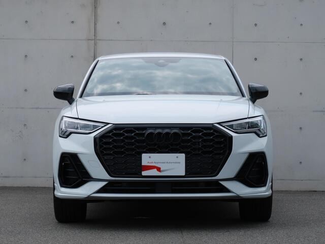 Q3