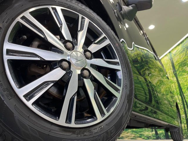 �y����14�C���`�A���~�z�C�[���z�O�ςɃ}�b�`���������A���~�z�C�[���𑕒����Ă���܂��B�e��ЊO�A���~�z�C�[����A�X�^�b�h���X�^�C�����戵�����Ă���܂��B���񂲑��k����������