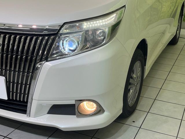 �yLED�w�b�h���C�g�z���V����ԑ��s�����ǍD�Ȏ��E���m�ۂ����S���ĉ^�]�ł��鍂�P�xLED�w�b�h���C�g�𑕔�!�_�����x�������A����d�͂��}�����Ă��܂��B