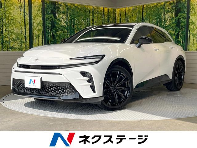 クラウンスポーツ2.5 Z E-Four 4WD