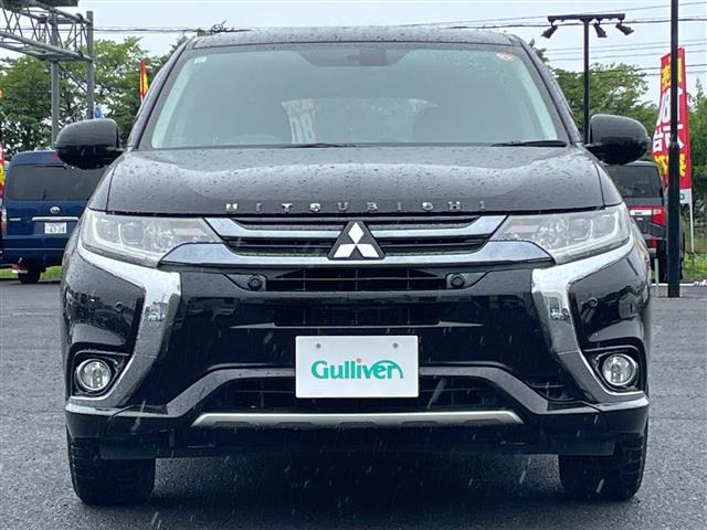 アウトランダーPHEV2.0 G ナビパッケージ 4WD