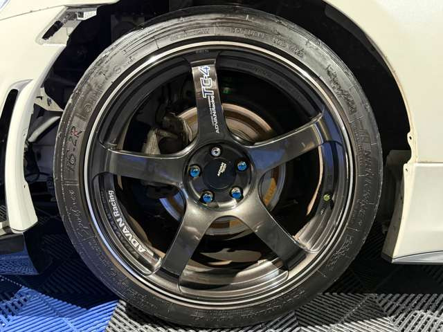 アドバンレーシング16インチアルミホイール装着!