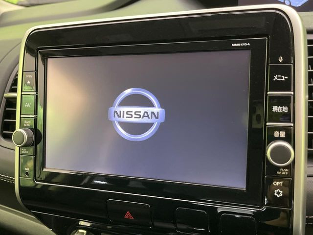 セレナ2.0 ハイウェイスター Vセレクション