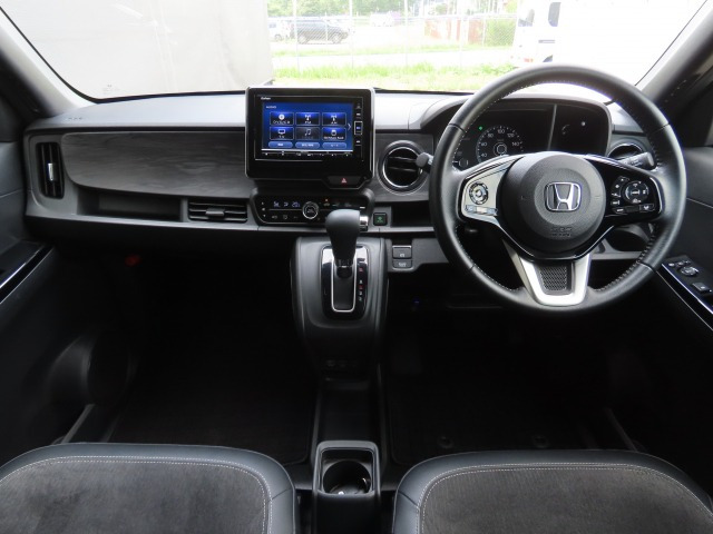 N-ONEプレミアム 4WD