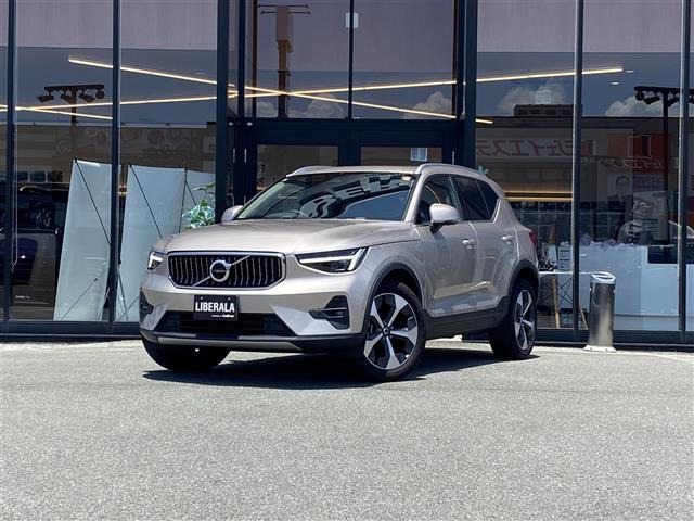 XC40アルティメット B4 AWD 4WD
