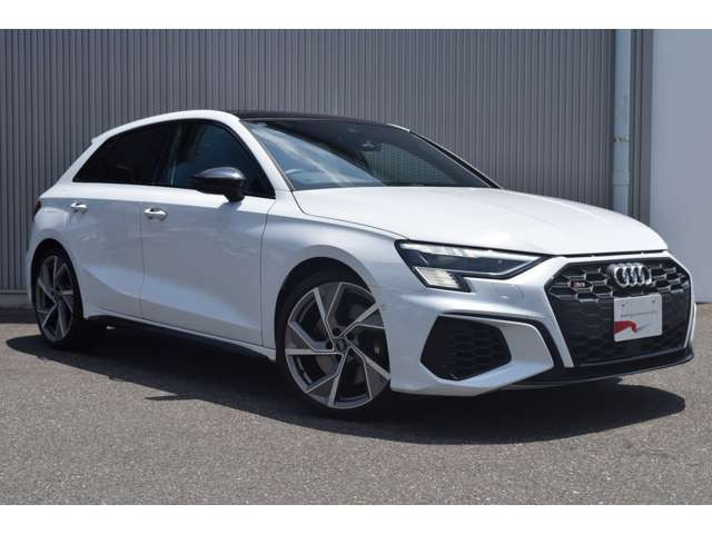 S3スポーツバック2.0 4WD