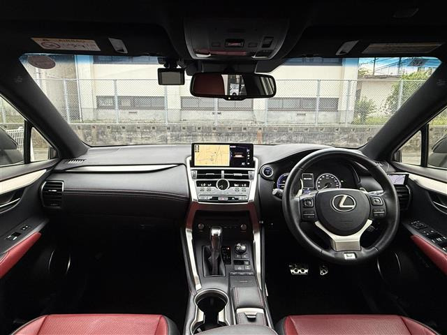 NX300h Fスポーツ