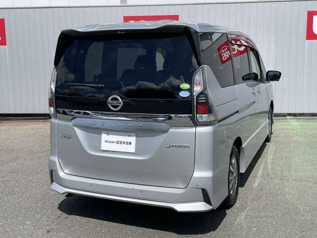 セレナ1.2 e-POWER ハイウェイスターV