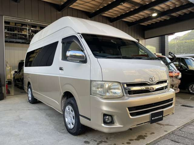 ハイエース2.7 グランドキャビン 4WD