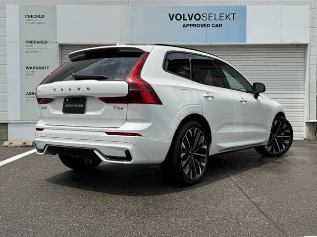 XC60ウルトラ T6 AWD プラグイン ハイブリッド 4WD