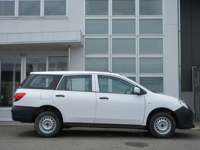 �y�S�ԕۏؕt�z�I���b�N�XU-CAR�ł͑S�ԕۏؕt�Ŕ̔����Ă���܂��B�X�Ȃ���S�����߂���ɂ͗L���Ŕ[�Ԍ�2�N�Ԃ܂ŕۏ؉����ł���v���������p�ӂ��Ă���܂��̂ł��C�y�ɂ����k���������܂��B