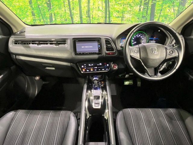 ヴェゼル1.5 ハイブリッド X Lパッケージ 4WD