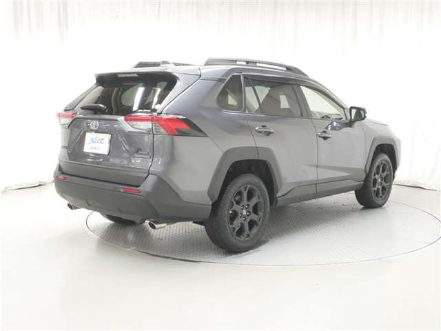 RAV42.0 アドベンチャー オフロードパッケージ II 4WD