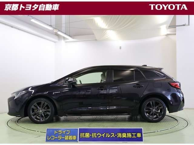 カローラツーリング1.8 ハイブリッド W×B E-Four 4WD