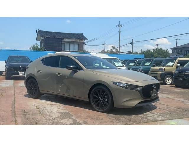 MAZDA3ファストバック1.5 15S ブラック セレクション