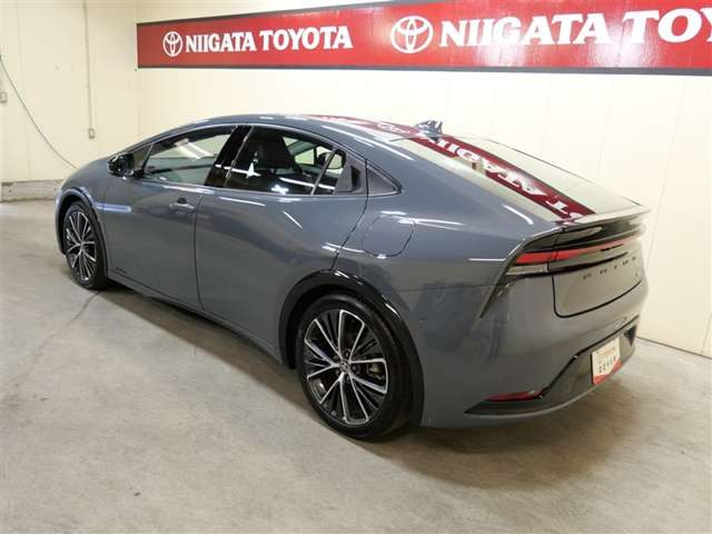 プリウス2.0 Z E-Four 4WD