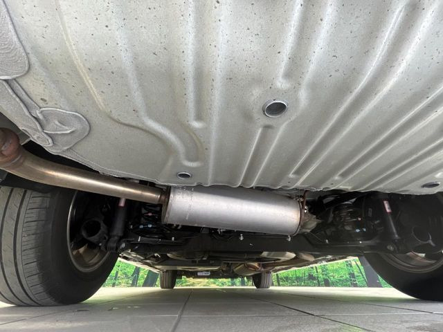 下回りがきれいなうちに、防錆加工の施工がオススメ。降雪地域はもちろん、沿岸部にお住いの方や、趣味でマリン・ウィンタースポーツをされる方にご好評いただいております。