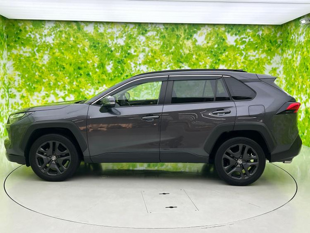 RAV42.5 ハイブリッド アドベンチャー E-Four 4WD