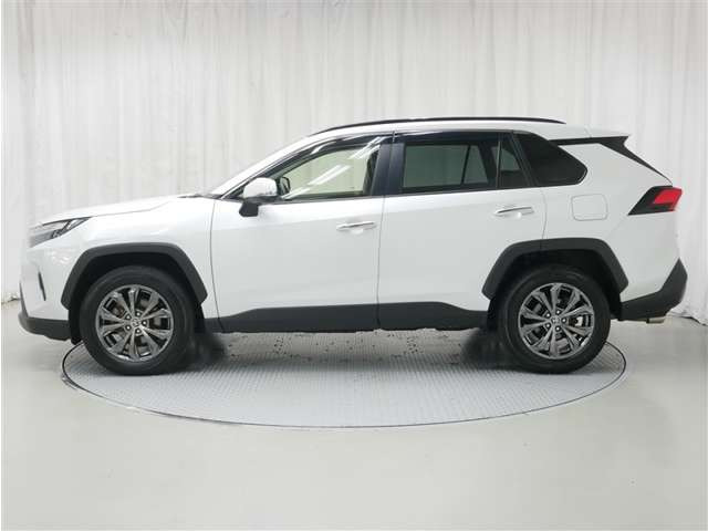 RAV42.5 ハイブリッド G E-Four 4WD