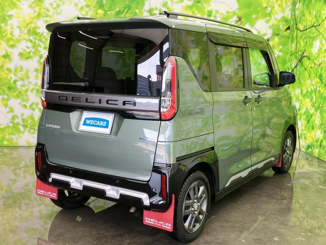 デリカミニT プレミアム 4WD