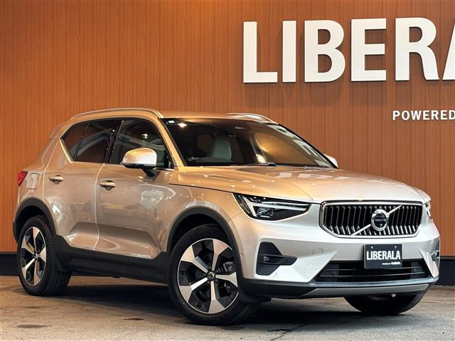 XC40アルティメット B4 AWD 4WD