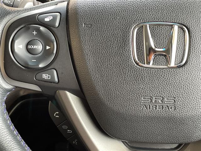 ステップワゴン1.5 スパーダ クールスピリット ホンダ センシング ブラックスタイル 4WD