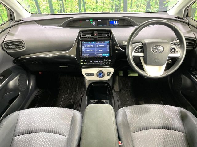 プリウス1.8 S セーフティ プラス