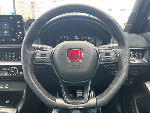 シビックタイプR2.0 レーシング ブラックパッケージ
