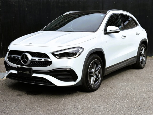 GLAクラスGLA200d 4マチック AMGラインパッケージ 4WD