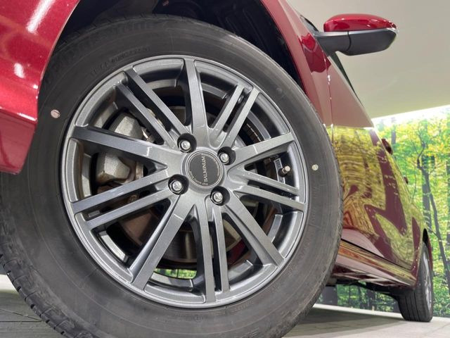 �y15�C���`�A���~�z�C�[���z�O�ςɃ}�b�`�����A���~�z�C�[���𑕒����Ă���܂��B�e��A���~�z�C�[����A�X�^�b�h���X�^�C�����戵�����Ă���܂��B���񂲑��k����������