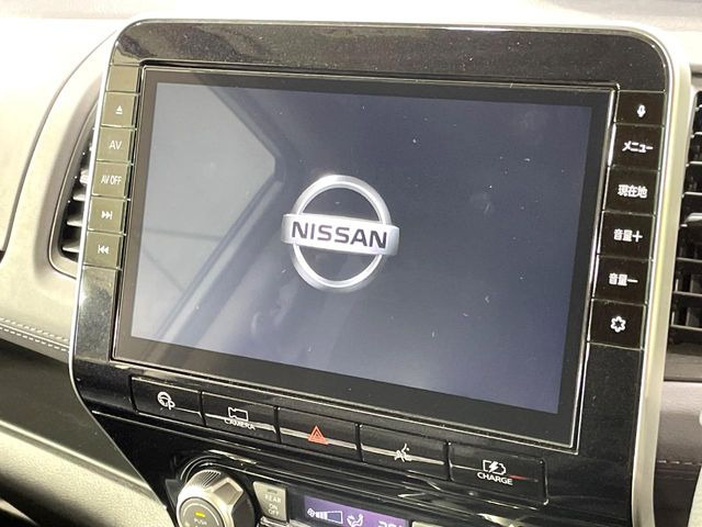セレナ1.2 e-POWER ハイウェイスターV