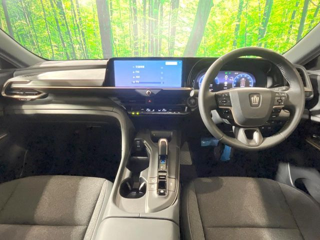 クラウンクロスオーバー2.5 G アドバンスト E-Four 4WD