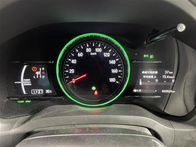 ヴェゼル1.5 ハイブリッド RS ホンダセンシング