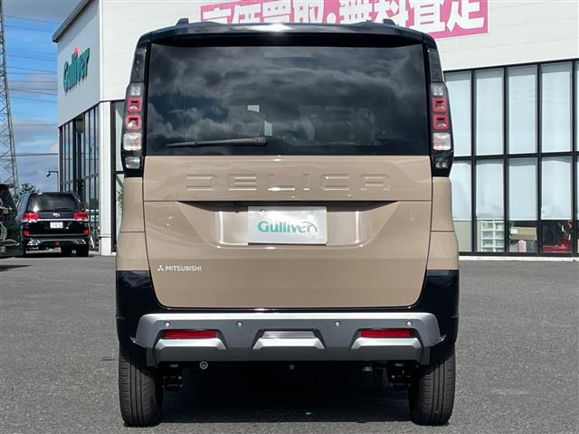 デリカミニT プレミアム デリマル パッケージ 4WD
